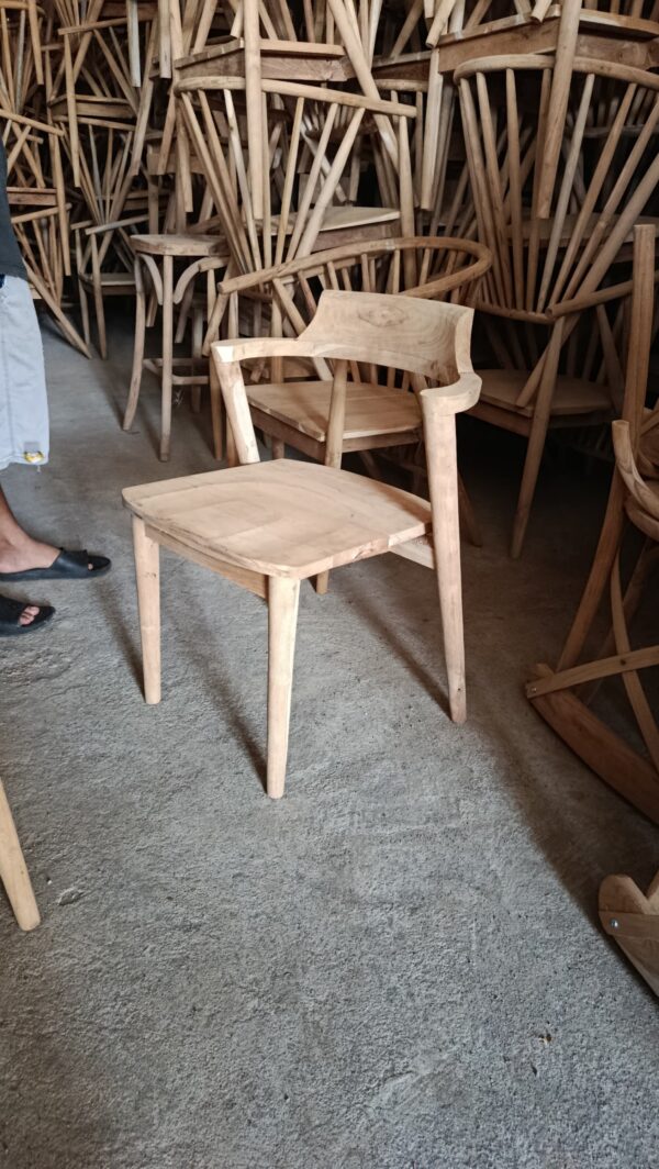Kursi Cafe Minimalis